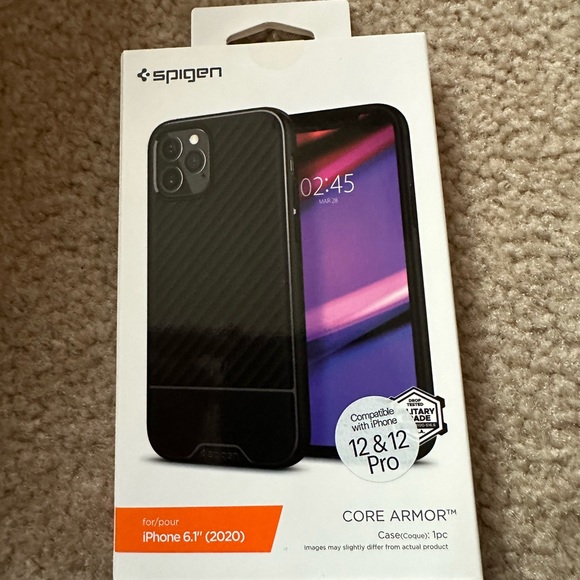 2 phone cases and 1 glass screen protector (for iPhone 12/12 pro) - Picture 2 of 10